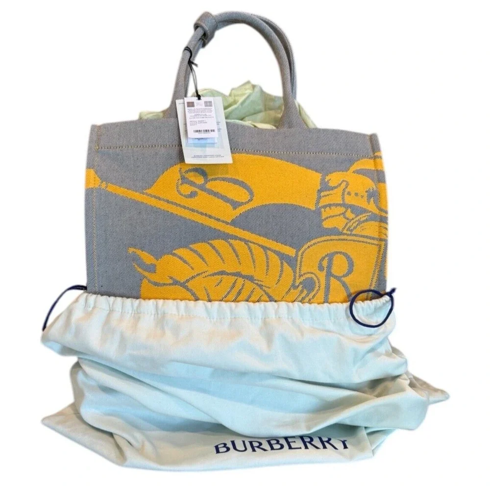 Burberry Unisex Cotton LL EKD Tote in Sunflower, large, with graphic, 8090858 - Picture 8 of 13